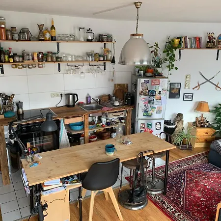Am Clara-zetkin-park, Netflix, Lichtdurchflutet Apartment *